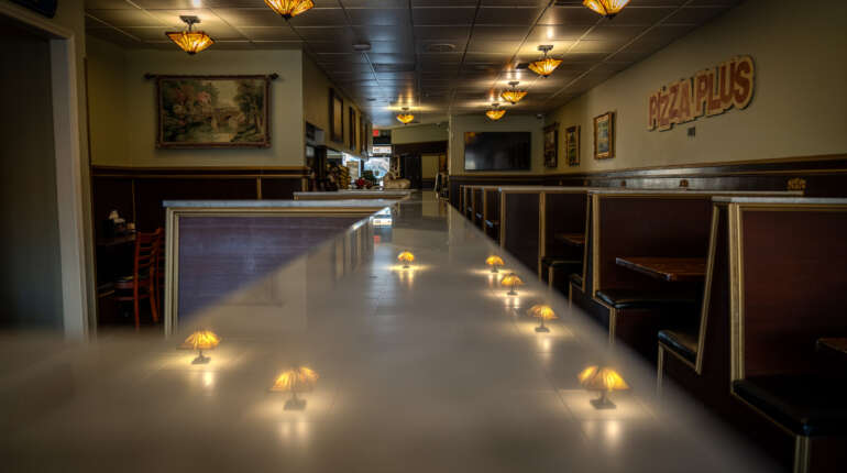 Case Study: Capturing the Gold – Professional Photography for Gold Dust Pizza